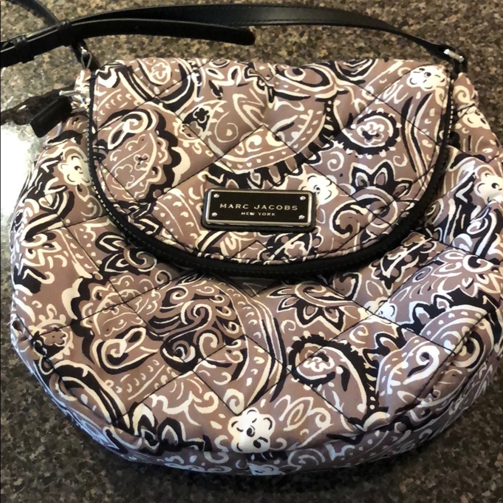 Marc Jacobs Crossbody!